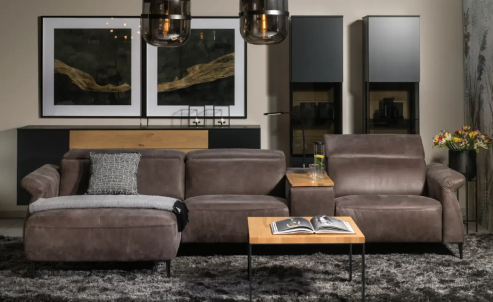Dubai Freesia - Mokana Furniture