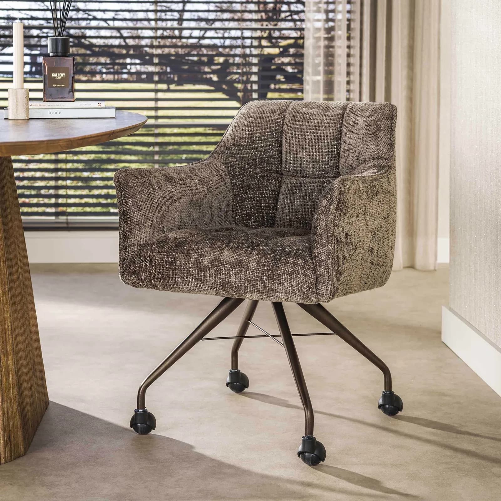 Armlehnstuhl Raster Hoven taupe