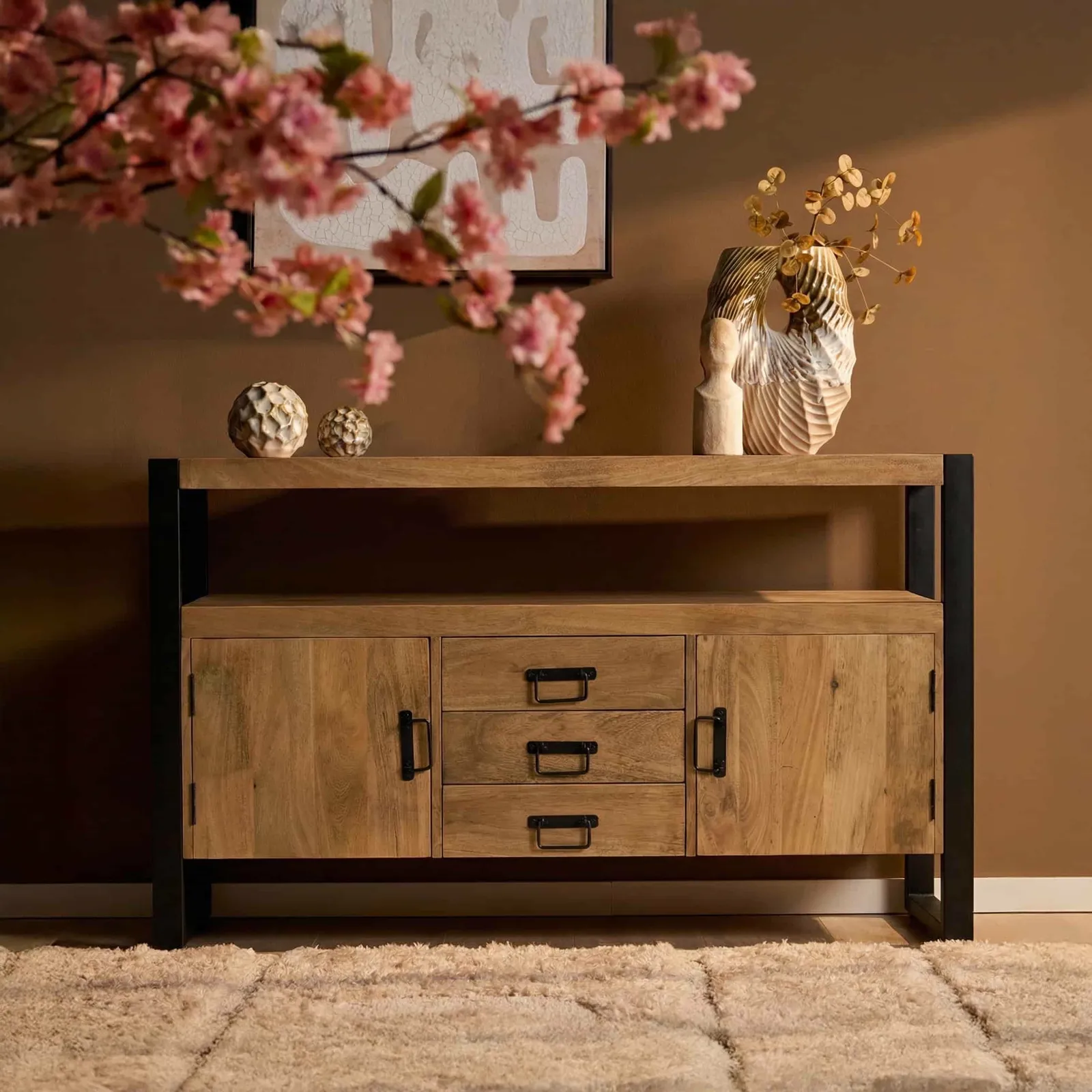Sideboard aus naturbelassenem Mangoholz, 135 cm - Starfurn