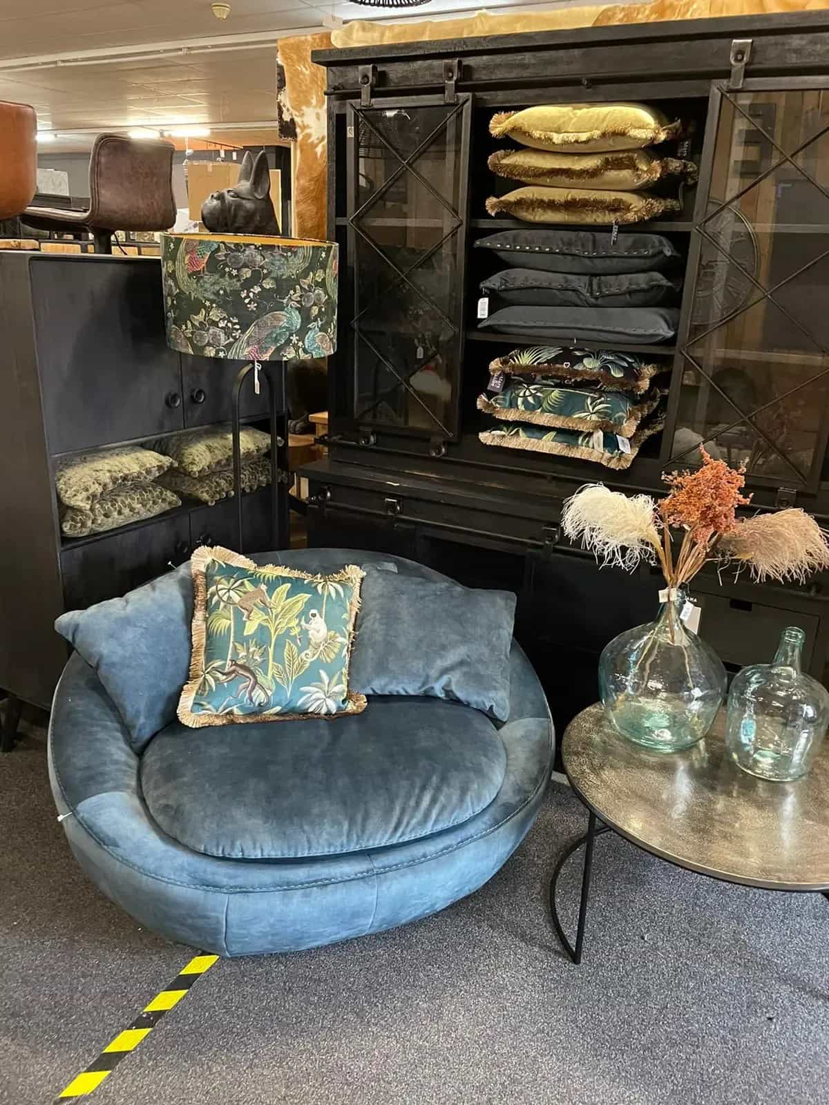 Loveseat