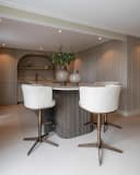 Barstuhl Cheyenne Biscotti Drehstuhl - Richmond Interiors