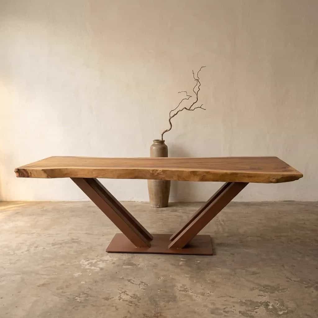 Baumstammtisch Suarholz V-Fuß Bronze