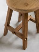 Hocker Agung - MUST Living