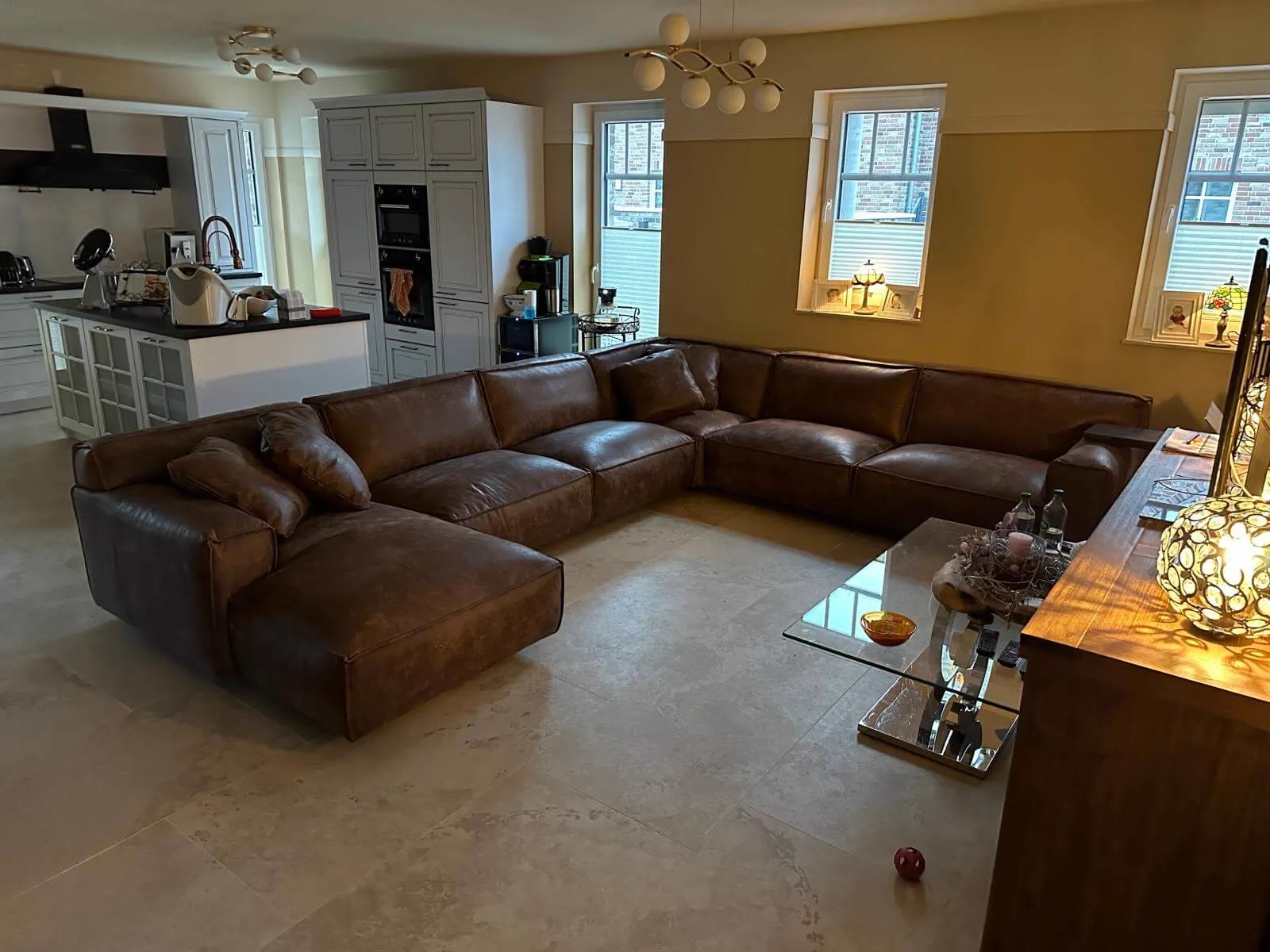 Sfeerfoto van een klantinterieur ingericht met meubels van Mokana Meubelen